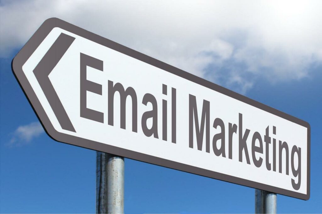 Restaurant Email Marketing Benchmarks 2026: The Emails That Actually Bring Guests Back
