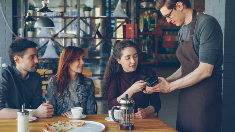Restaurant Loyalty Program Software in 2026: Why the Best Loyalty Strategy Isn’t a Punch Card